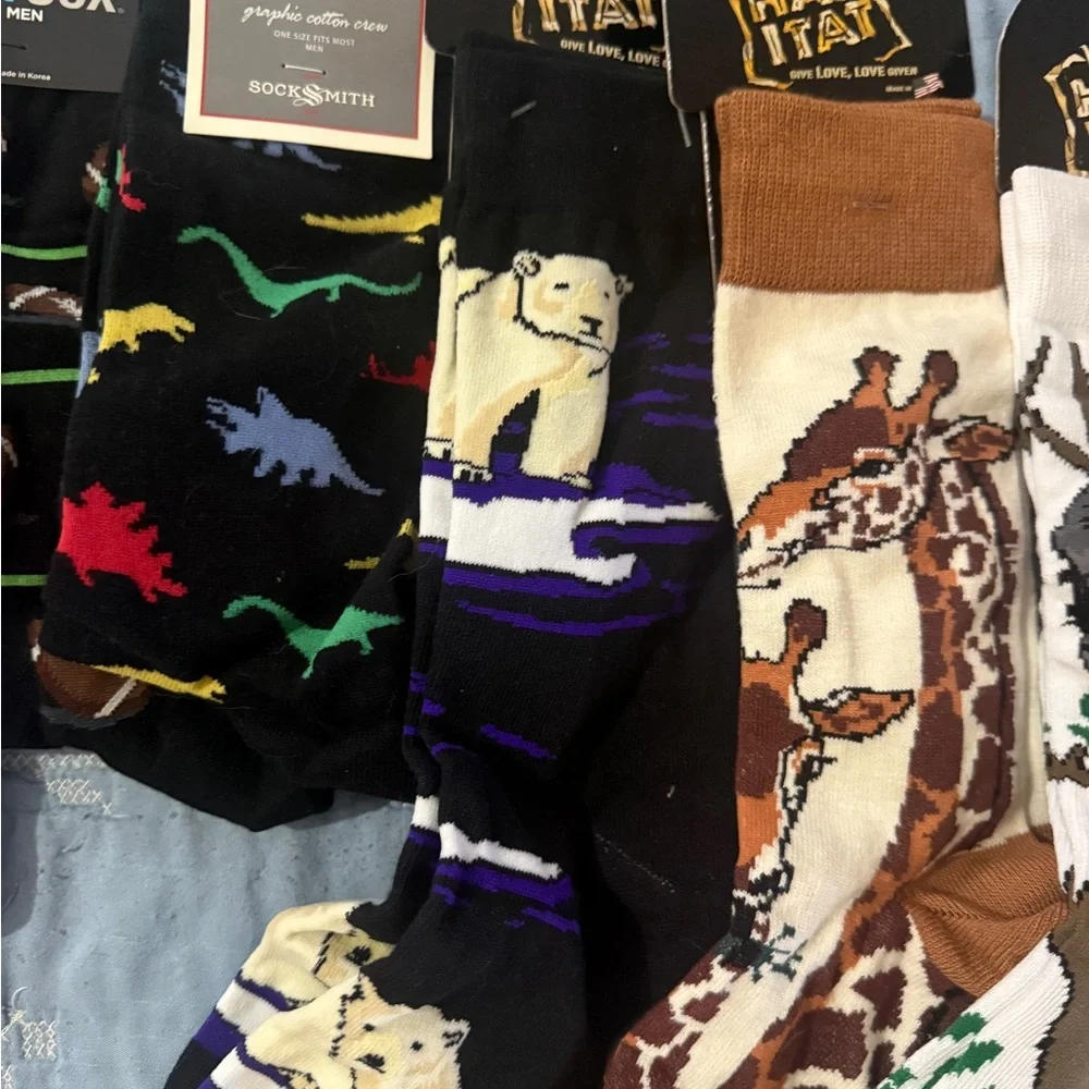 Assorted Fun Men’s Socks - Picture 4 of 5